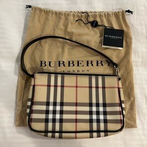 Burberry Nova Check Pochette Excellent Condition Authentic